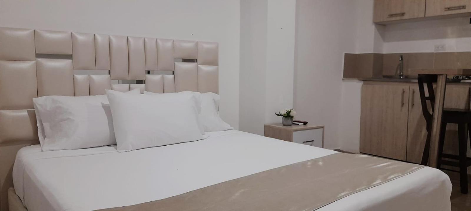 Hotel Granada Loft Cali Esterno foto